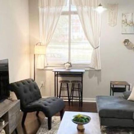 Townhouse In Uptown King Bed-Wi-Fi-Free Parking-Pool Leilighet Charlotte Eksteriør bilde