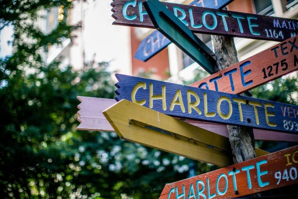 Townhouse In Uptown King Bed-Wi-Fi-Free Parking-Pool Leilighet Charlotte Eksteriør bilde